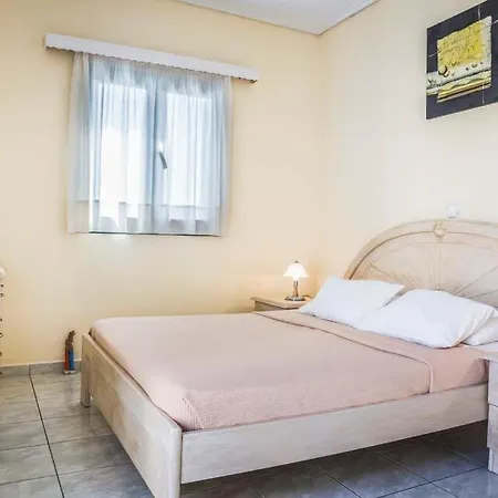 Sleeps 6 Pool Air Con Wifi ヴィラ